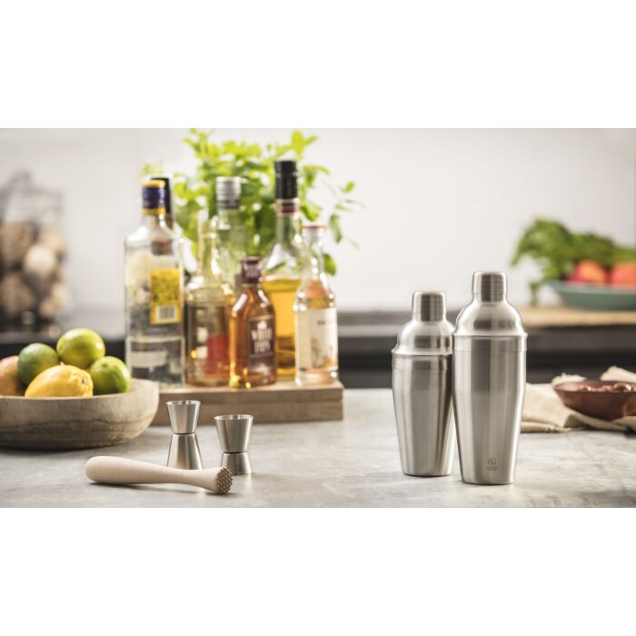 velgørenhed Human shabby Cocktail shaker 0.7L